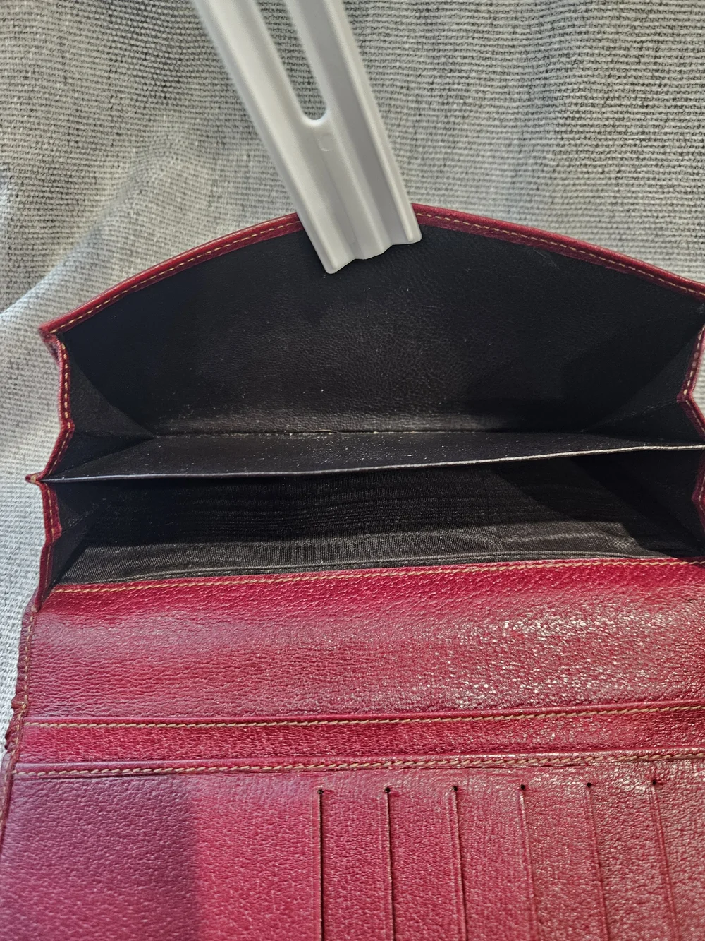 AUTHENTIC Gucci Wallet - Picture 8 of 14